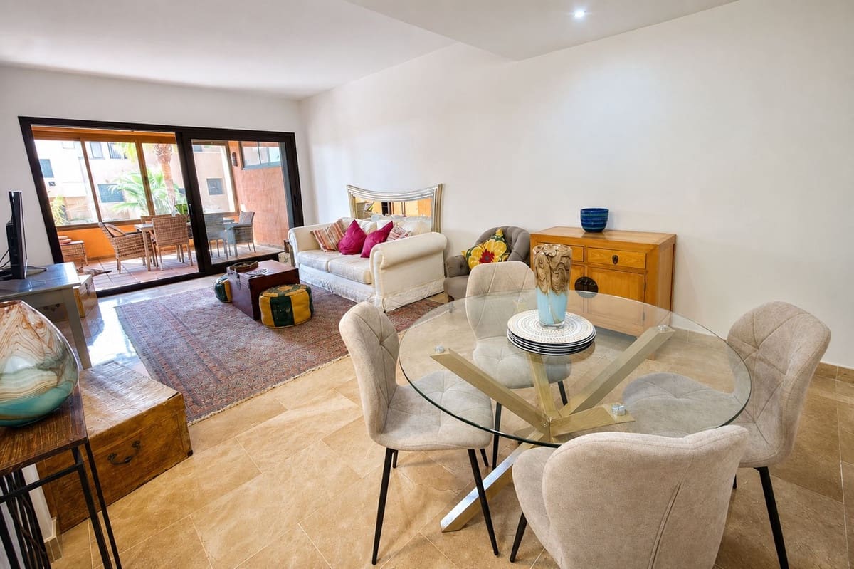 Apartamento de 2 habitaciones en Manilva en venta - 280.000 € (Ref: 9975007)