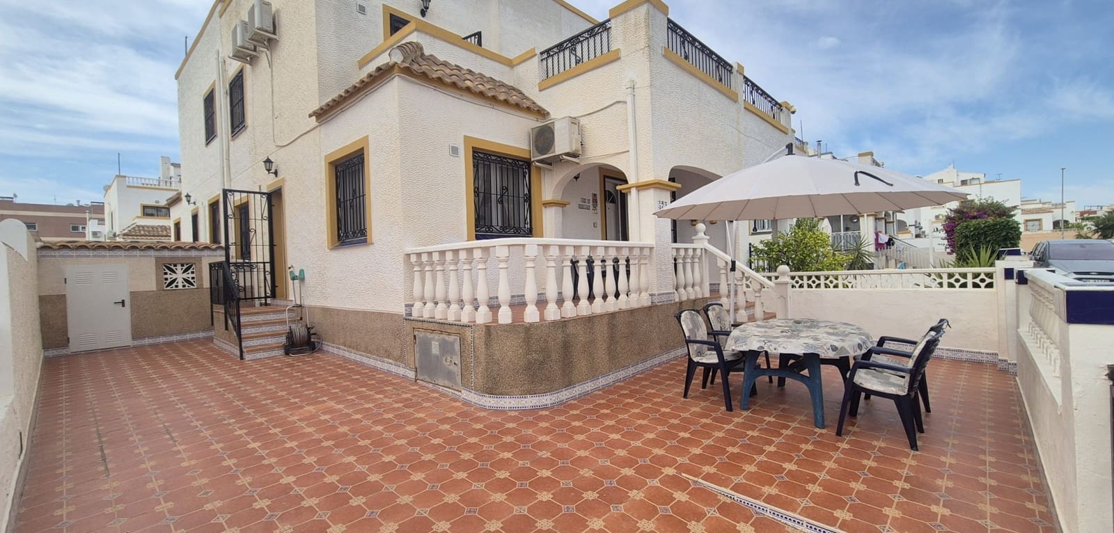 3 chambre Maison de Ville à vendre à Orihuela Costa - 225 000 € (Ref: 9975015)