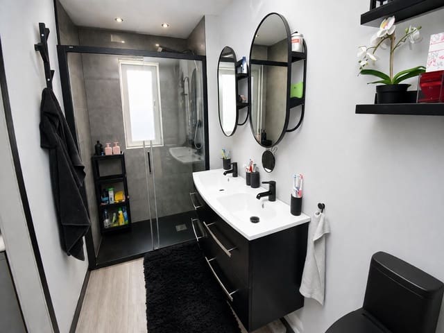 4 sypialnia Dom na sprzedaż w Manilva z basenem - 439 000 € (Ref: 9975020)
