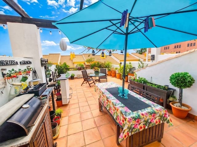 4 camera da letto Casa in vendita in La Duquesa / Puerto de la Duquesa, Manilva - 439.000 € (Rif: 9975021)