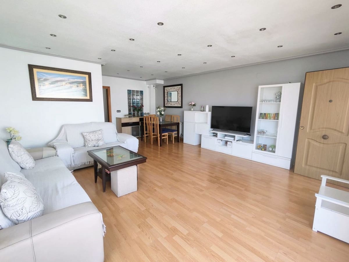 Chalet de 6 habitaciones en Los Altos en venta con piscina garaje - 280.000 € (Ref: 9975022)