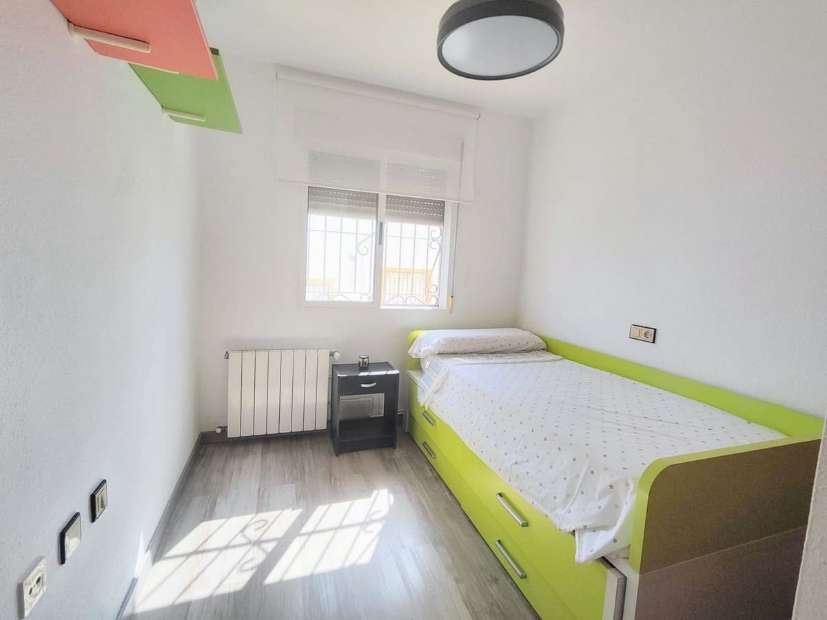 Chalet de 6 habitaciones en Los Altos en venta con piscina garaje - 280.000 € (Ref: 9975022)