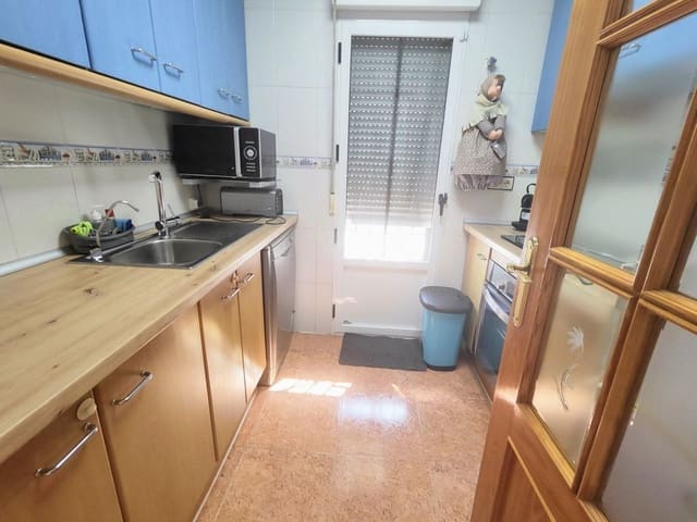 Chalet de 6 habitaciones en Los Altos en venta con piscina garaje - 280.000 € (Ref: 9975022)