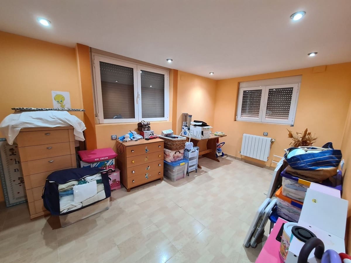 Chalet de 6 habitaciones en Los Altos en venta con piscina garaje - 280.000 € (Ref: 9975022)