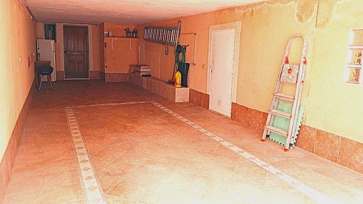 Chalet de 6 habitaciones en Los Altos en venta con piscina garaje - 280.000 € (Ref: 9975022)