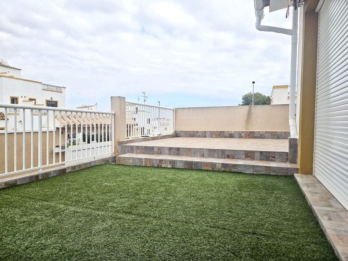 Chalet de 6 habitaciones en Los Altos en venta con piscina garaje - 280.000 € (Ref: 9975022)