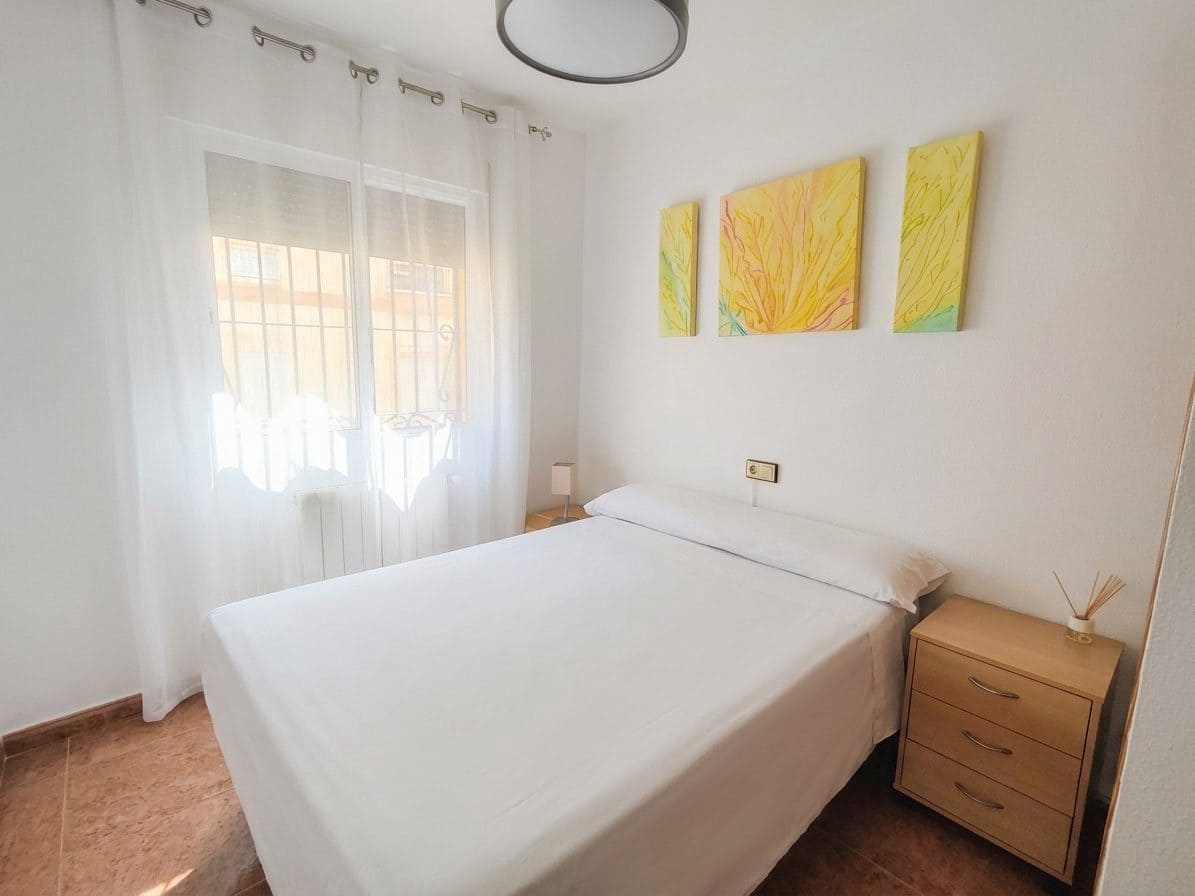 6 bedroom Villa for sale in Torrevieja with pool garage - € 280,000 (Ref: 9975022)