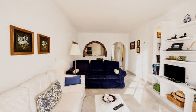 2 soverom Leilighet til salgs i Riviera del Sol, Mijas med svømmebasseng - € 425 000 (Ref: 9976987)