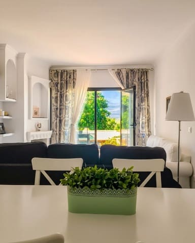 2 soveværelse Lejlighed til salg i Miraflores, Mijas med swimmingpool - € 425.000 (Ref: 9976987)