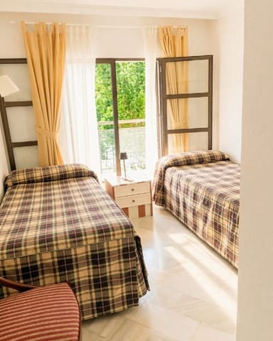 2 soveværelse Lejlighed til salg i Miraflores, Mijas med swimmingpool - € 425.000 (Ref: 9976987)