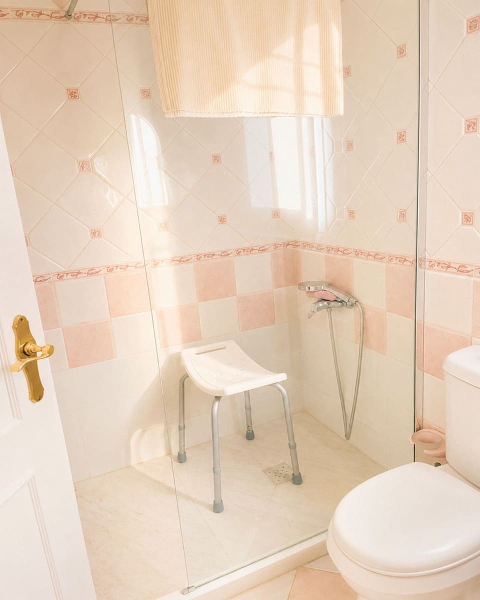 2 soverom Leilighet til salgs i Riviera del Sol med svømmebasseng - € 425 000 (Ref: 9976988)