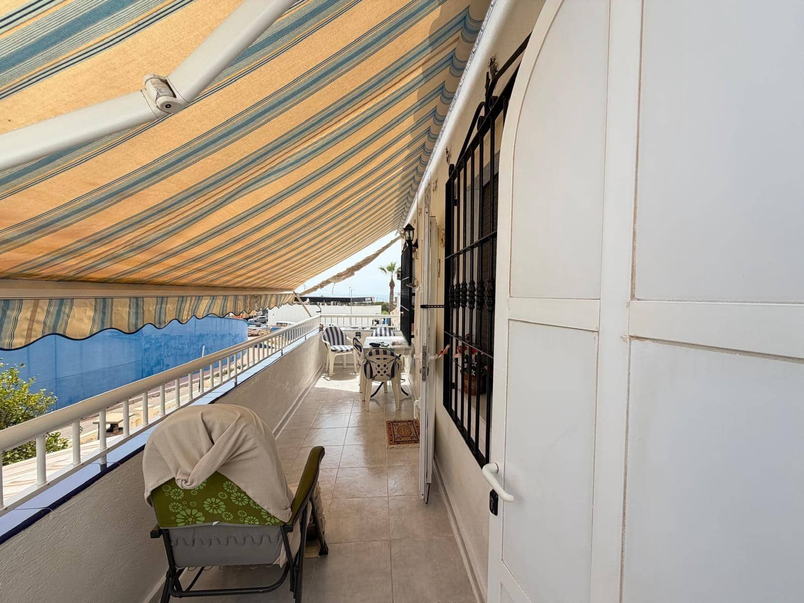 2 sovrum Bungalow till salu i Torrevieja - 165 000 € (Ref: 9977002)