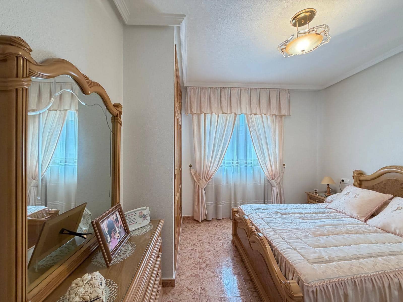 3 soverom Leilighet til salgs i Torrevieja - € 179 900 (Ref: 9977004)