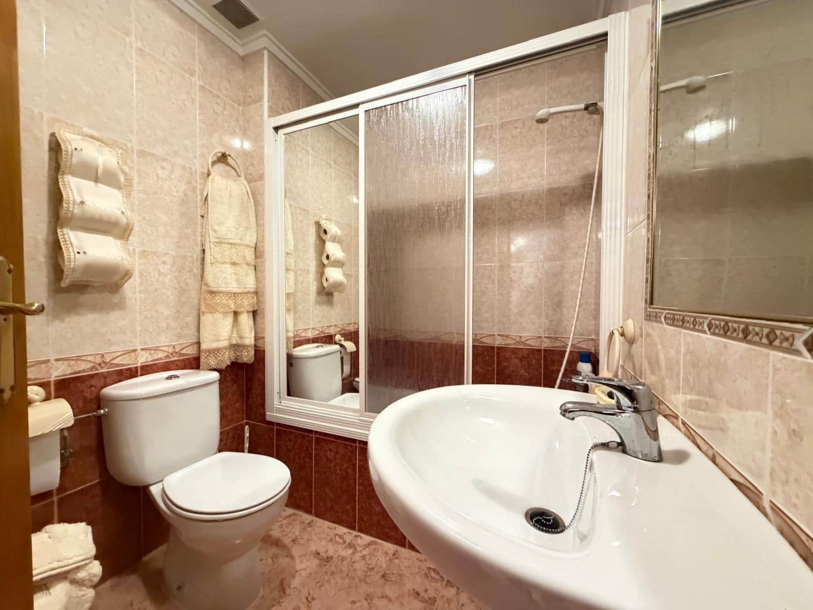 3 soverom Leilighet til salgs i Torrevieja - € 179 900 (Ref: 9977004)