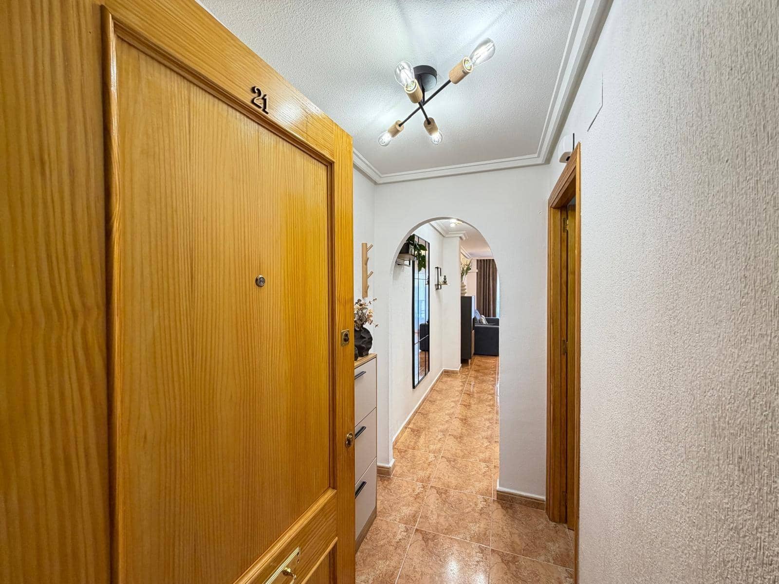 2 soverom Leilighet til salgs i Torrevieja - € 144 900 (Ref: 9977005)