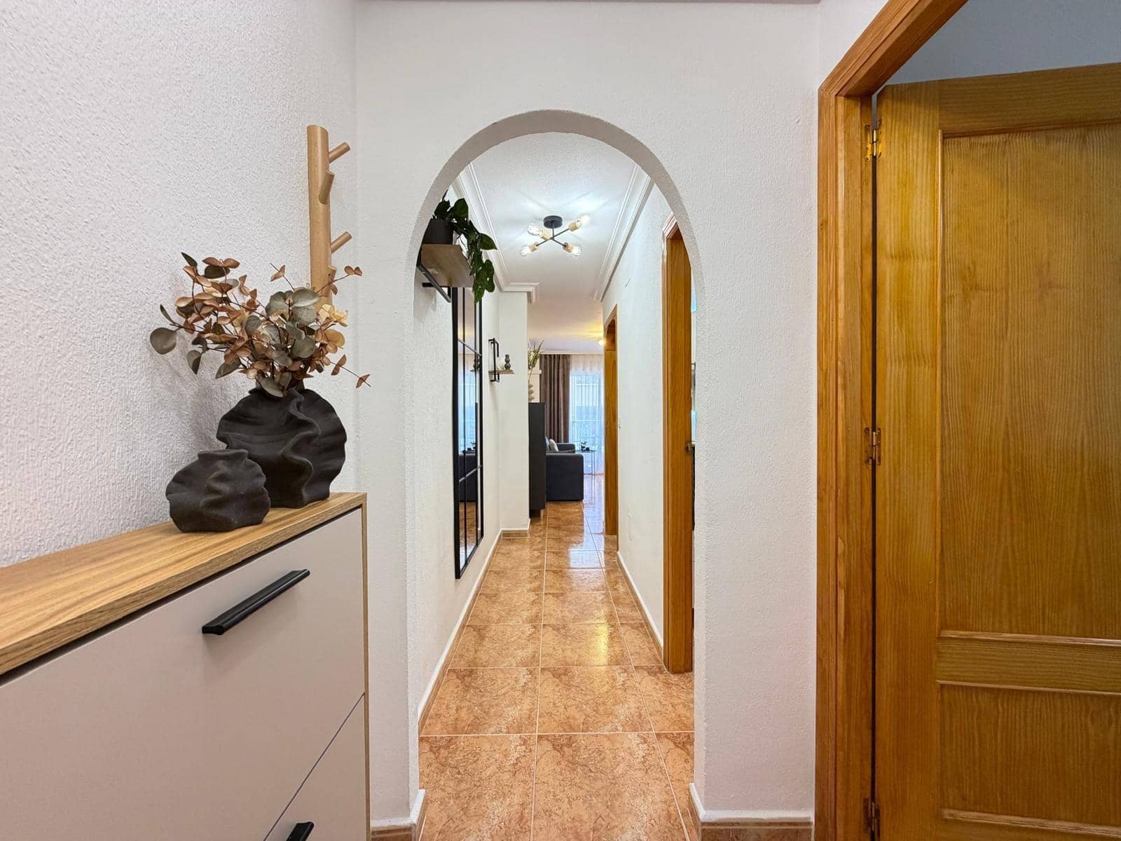 2 soverom Leilighet til salgs i Torrevieja - € 144 900 (Ref: 9977005)