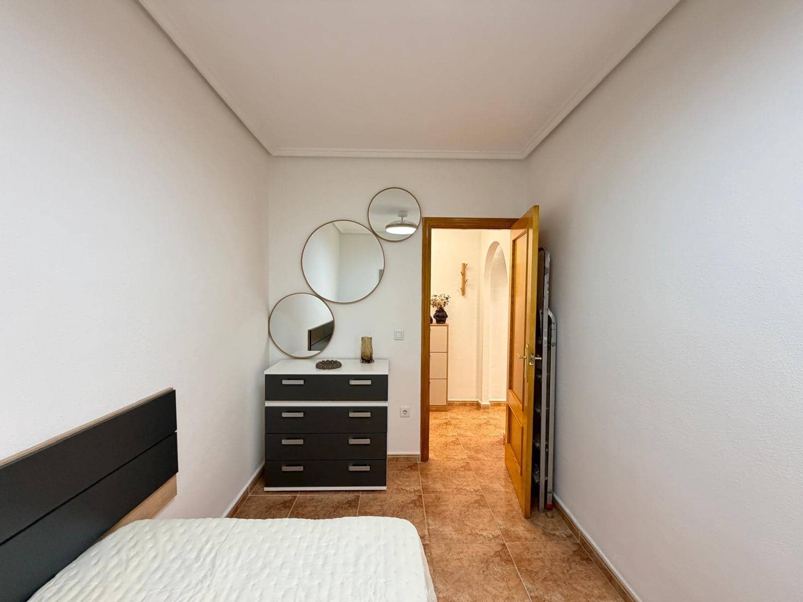 2 soverom Leilighet til salgs i Torrevieja - € 144 900 (Ref: 9977005)