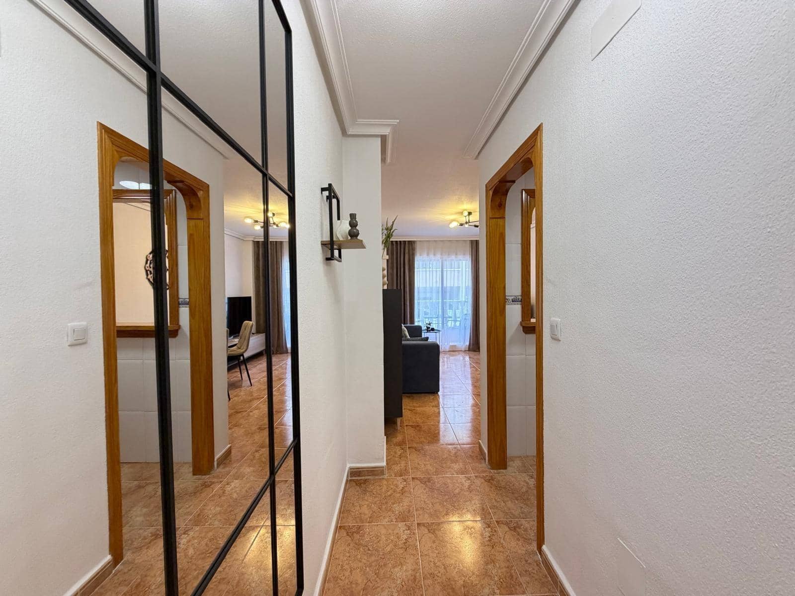 2 soverom Leilighet til salgs i Torrevieja - € 144 900 (Ref: 9977005)