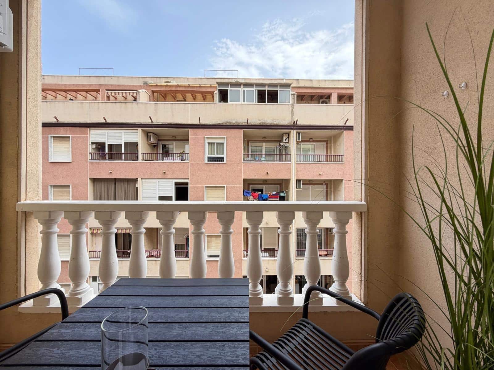 2 soverom Leilighet til salgs i Torrevieja - € 144 900 (Ref: 9977005)