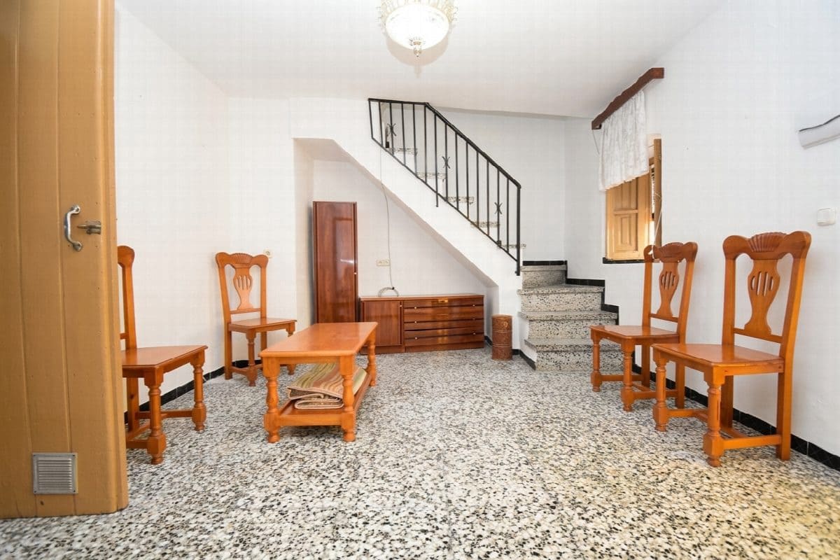 3 bedroom Villa for sale in Mijas - € 287,000 (Ref: 9977017)