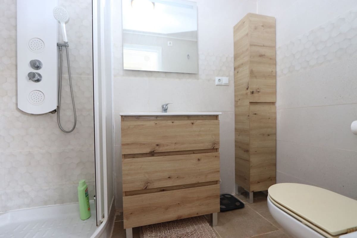 2 soveværelse Lejlighed til salg i La Regia med swimmingpool - € 139.900 (Ref: 9978502)