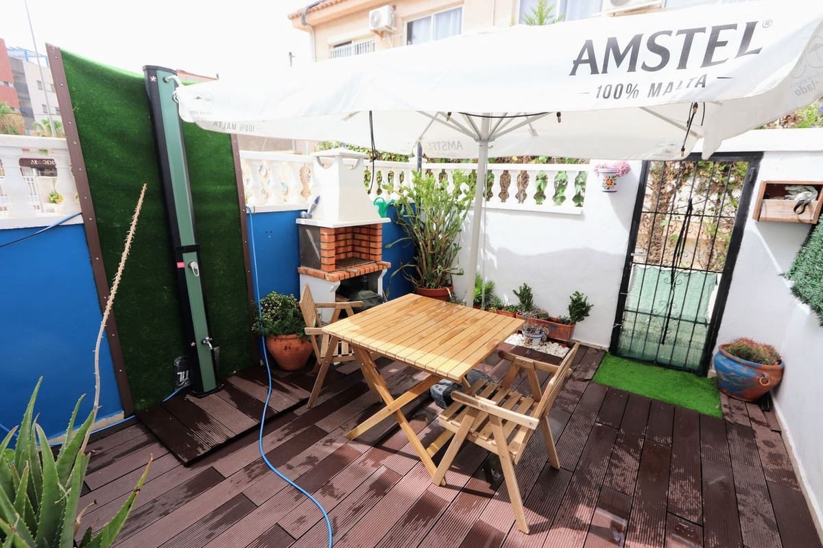 2 soveværelse Lejlighed til salg i La Regia med swimmingpool - € 139.900 (Ref: 9978502)