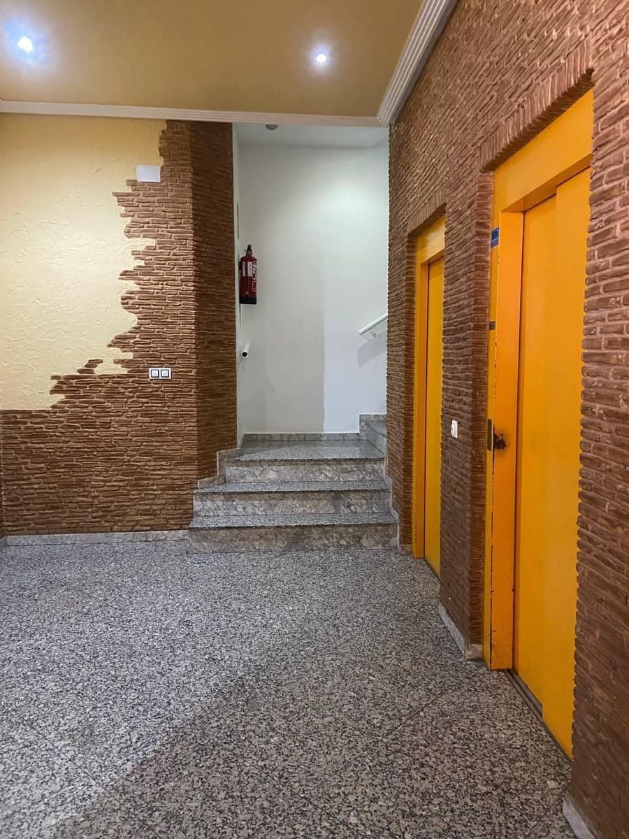 Apartamento de 1 habitación en Torrevieja en venta - 149.000 € (Ref: 9978509)