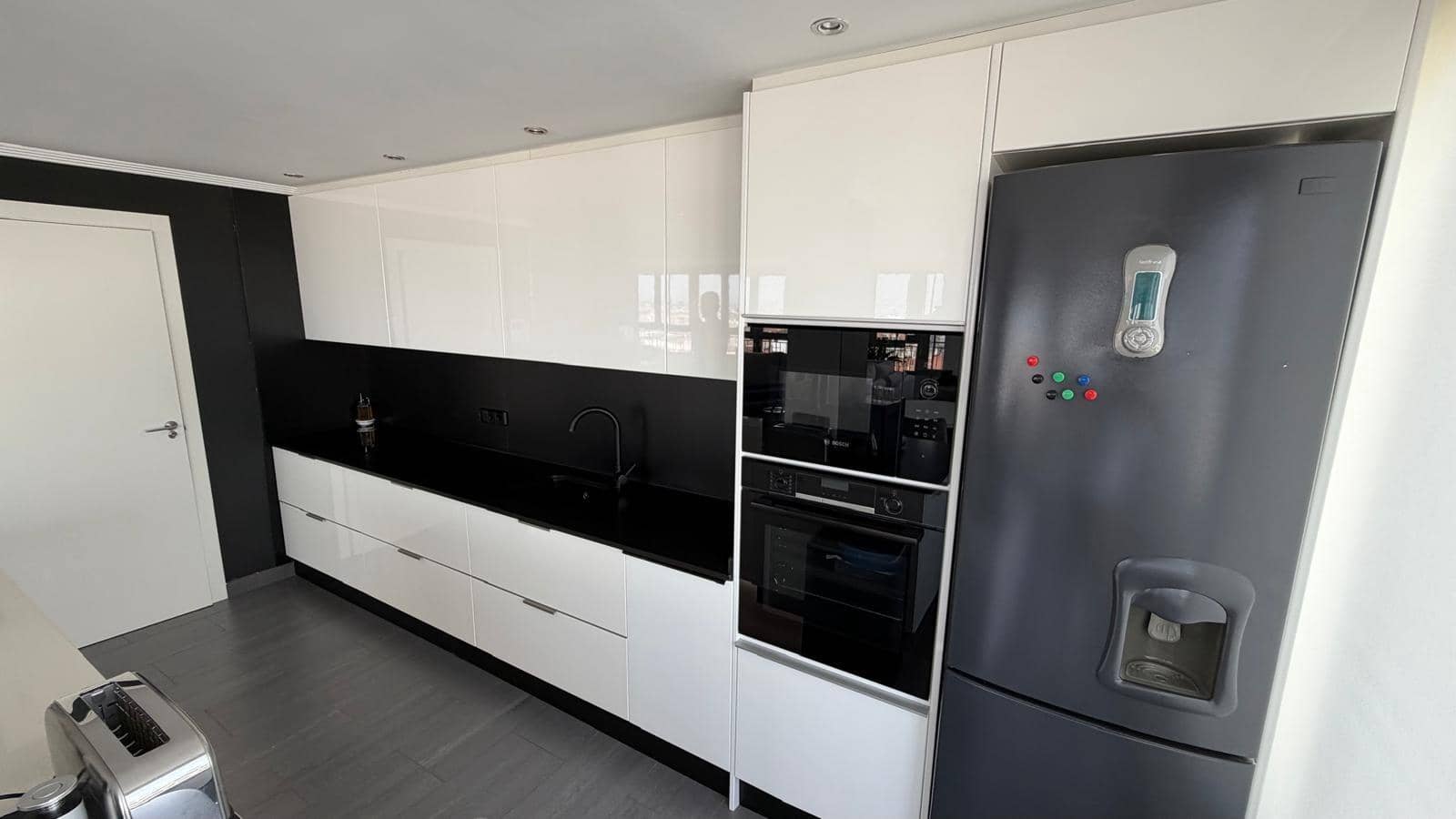 2 soverom Leilighet til salgs i Torrevieja med svømmebasseng - € 369 900 (Ref: 9978510)