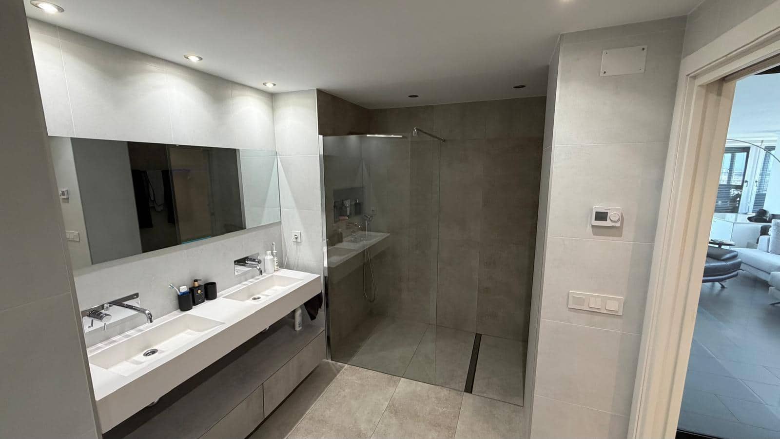2 soverom Leilighet til salgs i Torrevieja med svømmebasseng - € 369 900 (Ref: 9978510)