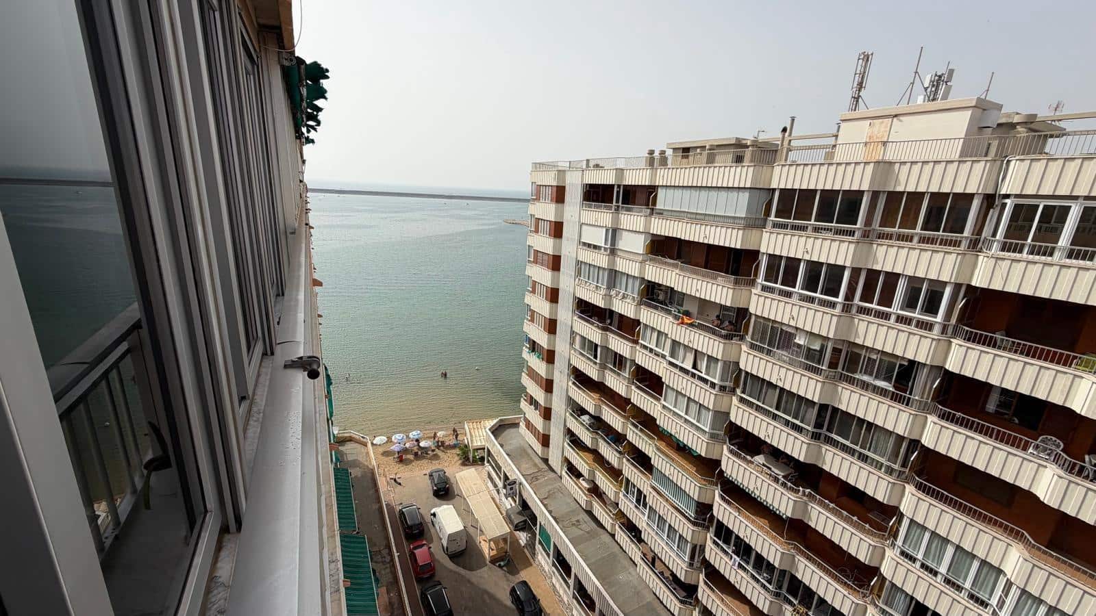 2 soverom Leilighet til salgs i Torrevieja med svømmebasseng - € 369 900 (Ref: 9978510)
