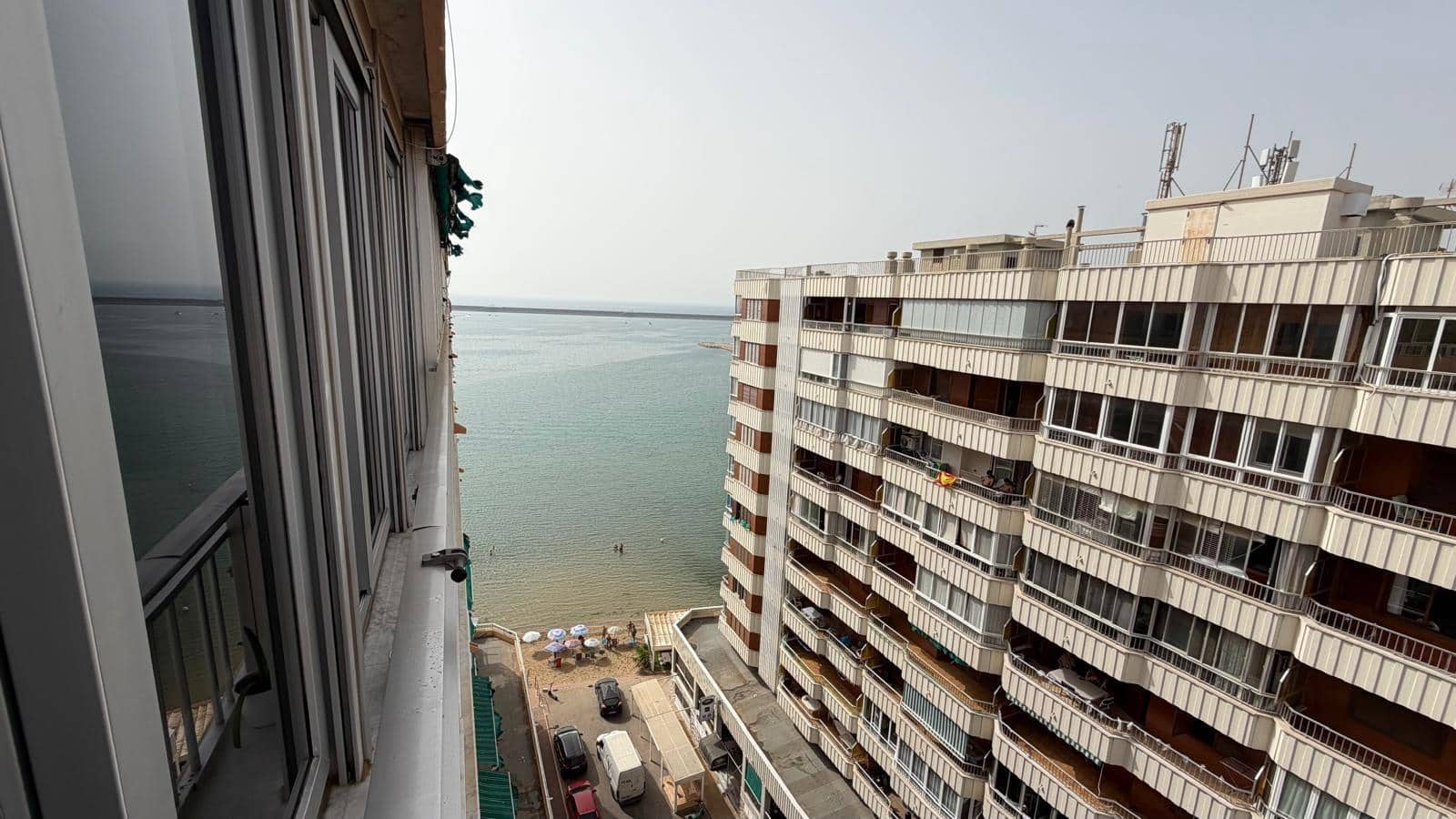 2 soverom Leilighet til salgs i Torrevieja med svømmebasseng - € 369 900 (Ref: 9978510)
