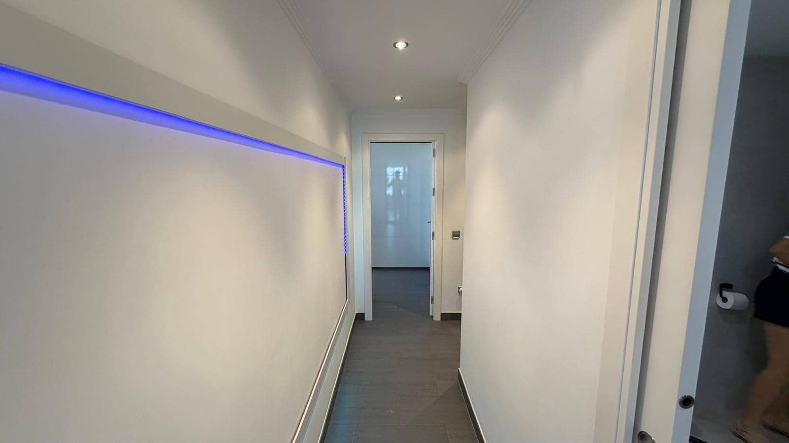 2 soverom Leilighet til salgs i Torrevieja med svømmebasseng - € 369 900 (Ref: 9978510)