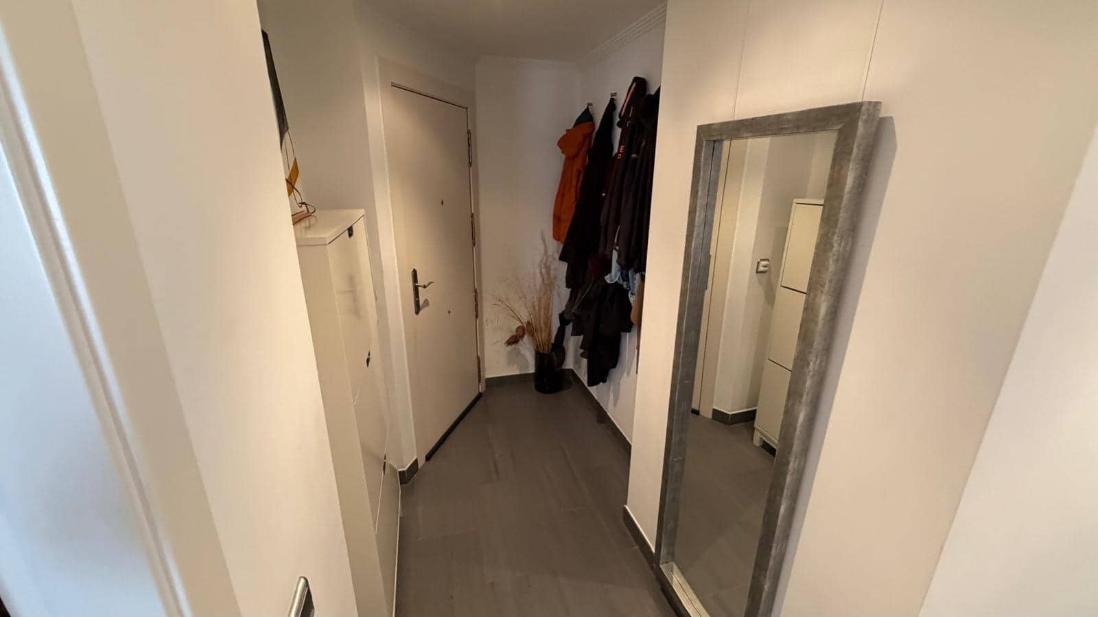 2 soverom Leilighet til salgs i Torrevieja med svømmebasseng - € 369 900 (Ref: 9978510)