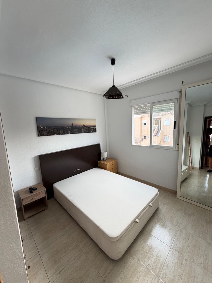 2 camera da letto Appartamento in vendita in Torrevieja con piscina - 156.900 € (Rif: 9979568)