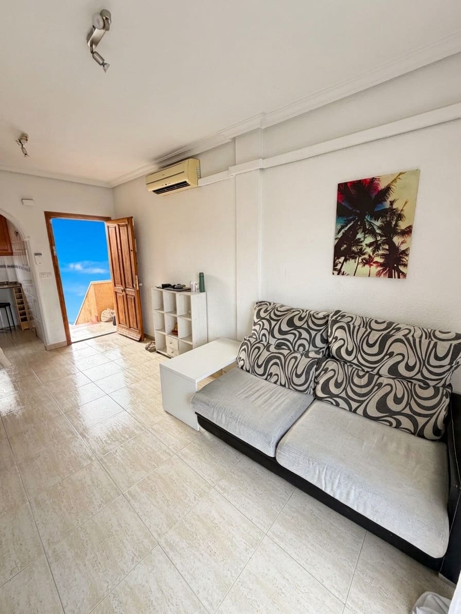 2 bedroom Bungalow for sale in Torrevieja with pool - € 156,900 (Ref: 9979568)