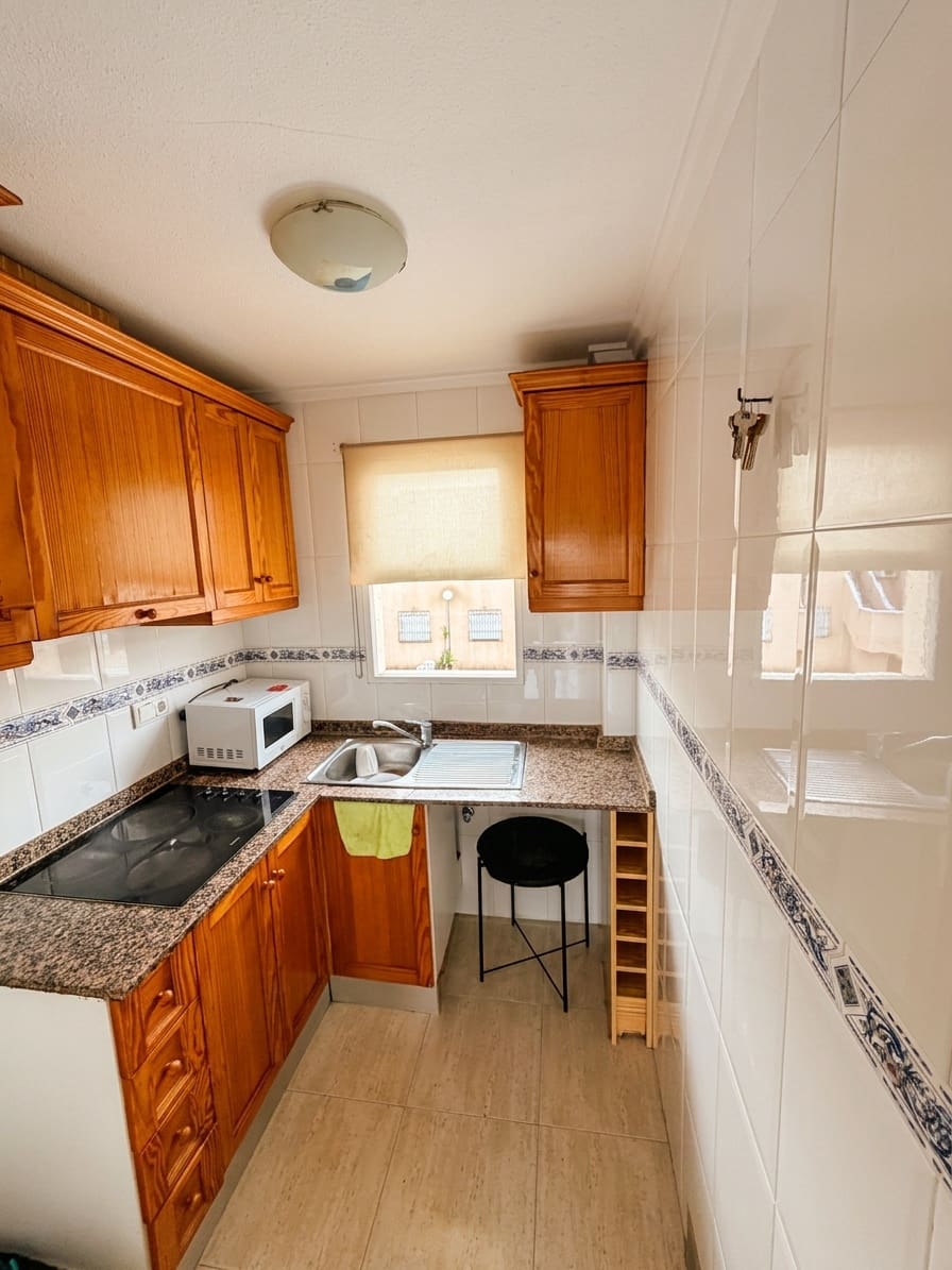 2 bedroom Bungalow for sale in Torrevieja with pool - € 156,900 (Ref: 9979568)