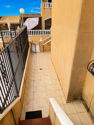 Bungalow de 2 habitaciones en Parque Acuático - Sector 25, Torrevieja en venta con piscina - 156.900 € (Ref: 9979568)
