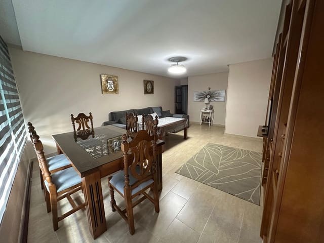 3 soveværelse Lejlighed til salg i Zona Calvario, Estepona med swimmingpool garage - € 425.000 (Ref: 9983170)