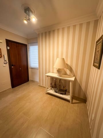 3 soverom Leilighet til salgs i Centro, Estepona med garasje - € 425 000 (Ref: 9983170)