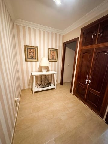 3 soverom Leilighet til salgs i Centro, Estepona med garasje - € 425 000 (Ref: 9983170)