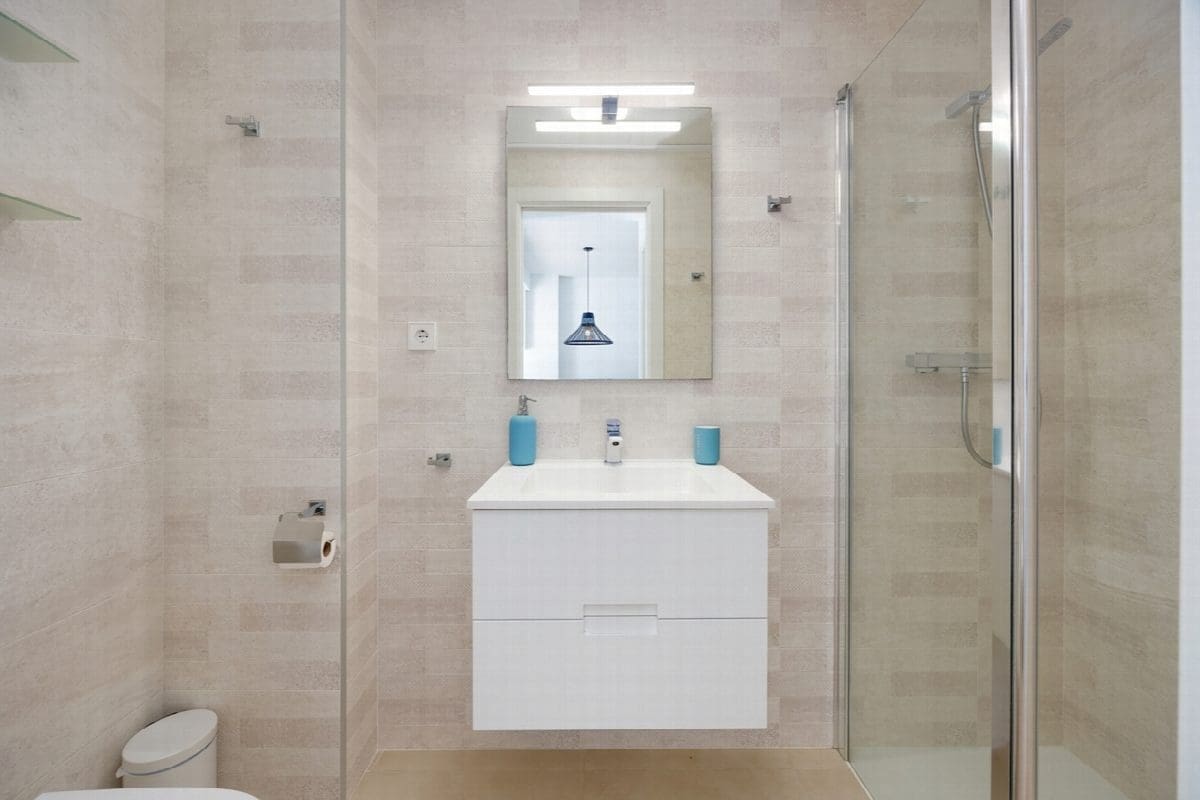 Apartamento de 2 habitaciones en Pilar de la Horadada en venta con piscina - 259.950 € (Ref: 9983171)