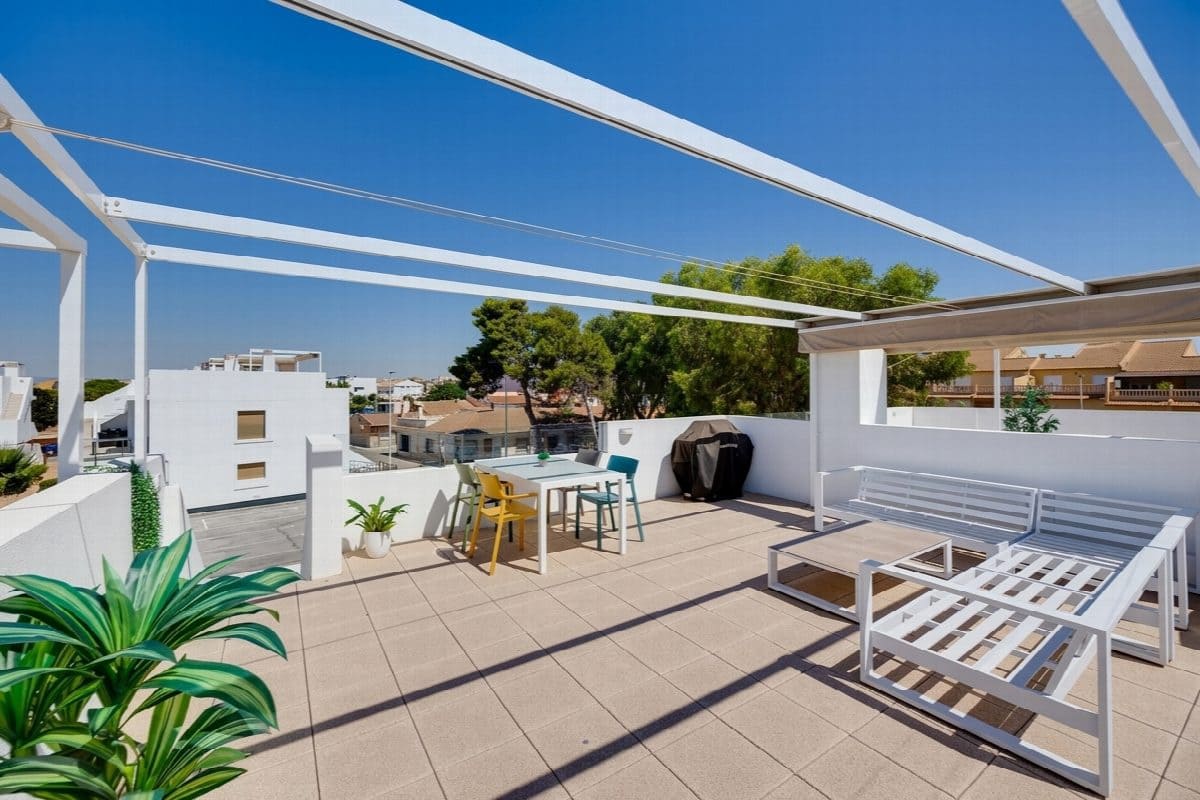 Apartamento de 2 habitaciones en Pilar de la Horadada en venta con piscina - 259.950 € (Ref: 9983171)