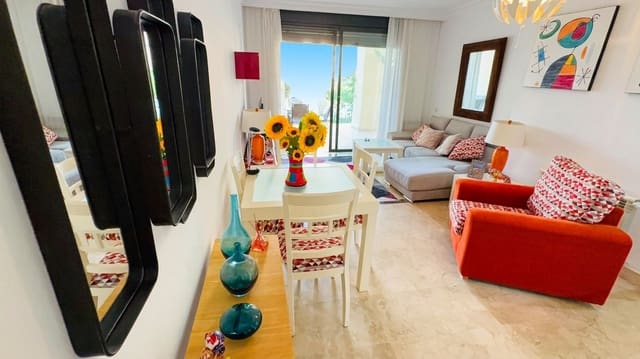 2 bedroom Apartment for sale in Centro, Los Alcázares with garage - € 239,950 (Ref: 9983172)