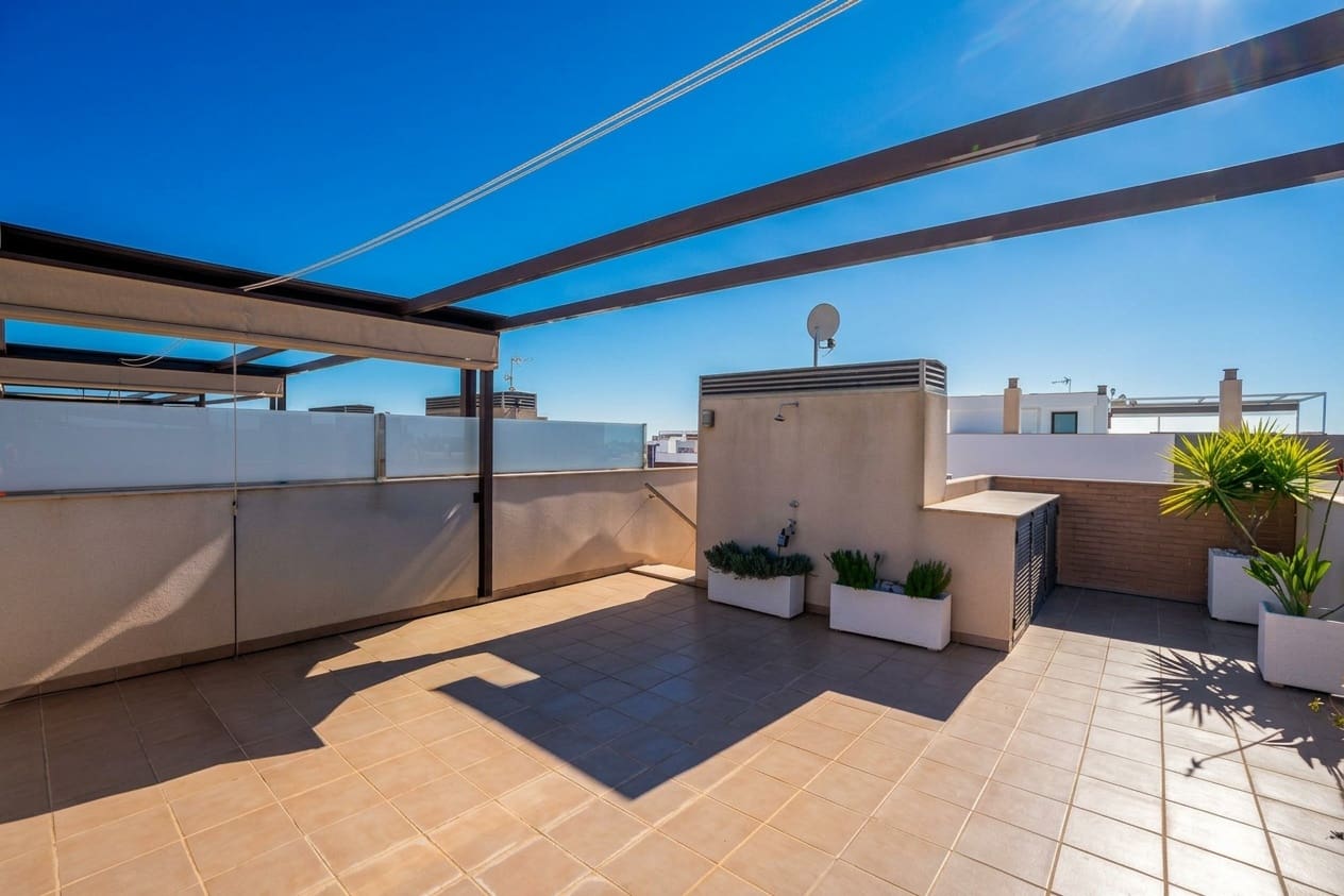 2 quarto Apartamento para venda em Pilar de la Horadada com piscina - 259 000 € (Ref: 9984565)