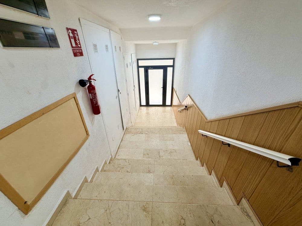 2 soverom Leilighet til salgs i Guardamar del Segura med garasje - € 192 000 (Ref: 9984566)