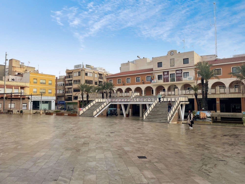 2 soverom Leilighet til salgs i Guardamar del Segura med garasje - € 192 000 (Ref: 9984566)