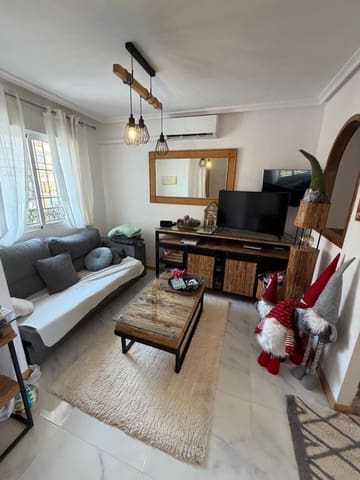 3 soveværelse Bungalow til salg i Aguas Nuevas, Torrevieja med swimmingpool - € 272.000 (Ref: 9984567)