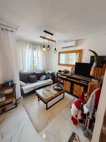 3 sovrum Bungalow till salu i Torrevieja med pool - 272 000 € (Ref: 9984567)