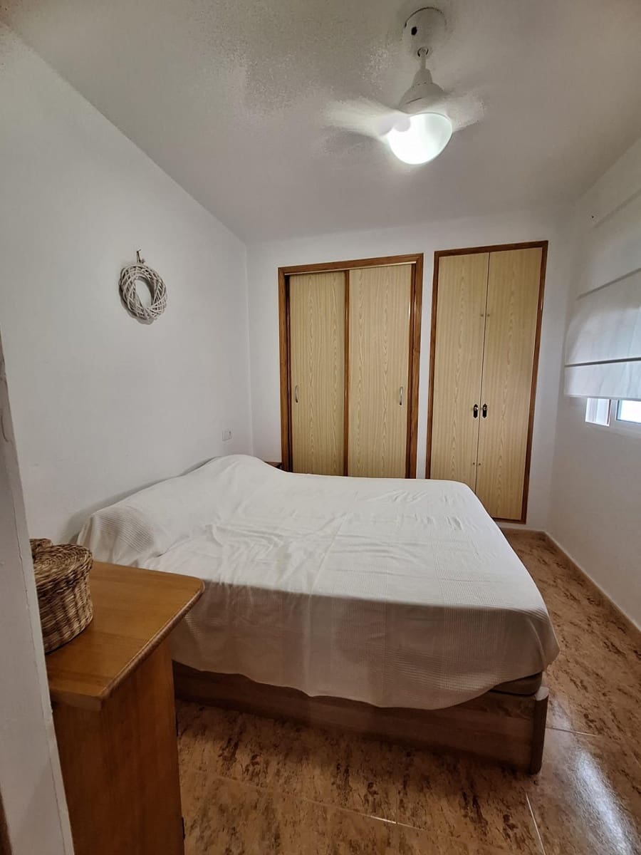 2 soveværelse Lejlighed til salg i Torrevieja - € 148.900 (Ref: 9984568)
