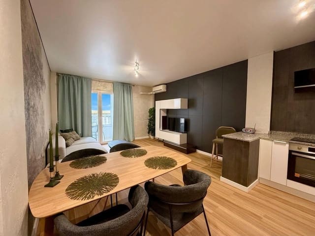 1 bedroom Apartment for sale in Avenida Habaneras - Curva de Palangre, Torrevieja - € 155,900 (Ref: 9984569)